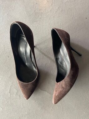Giuseppe Zanotti Brown Velvet Pointed Toe Stilettos Size 40